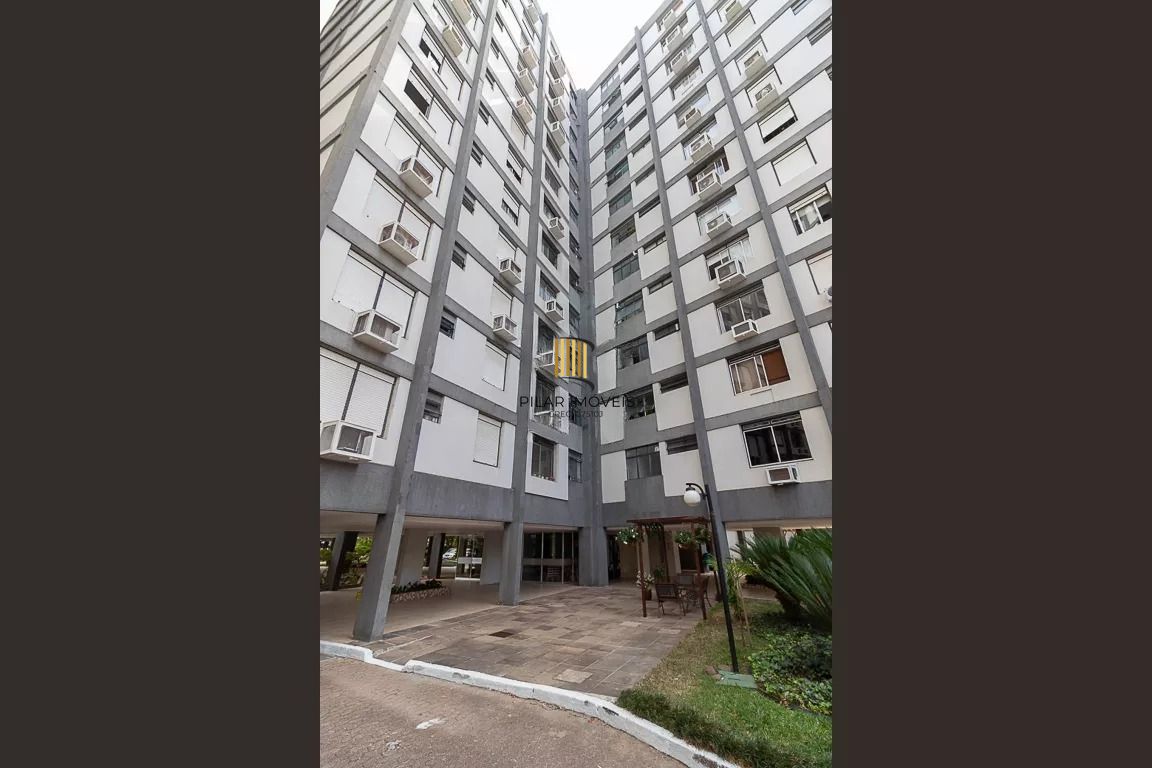 Apartamento à venda com 2 Dormitórios e Elevador no Boa Vista em Porto Alegre