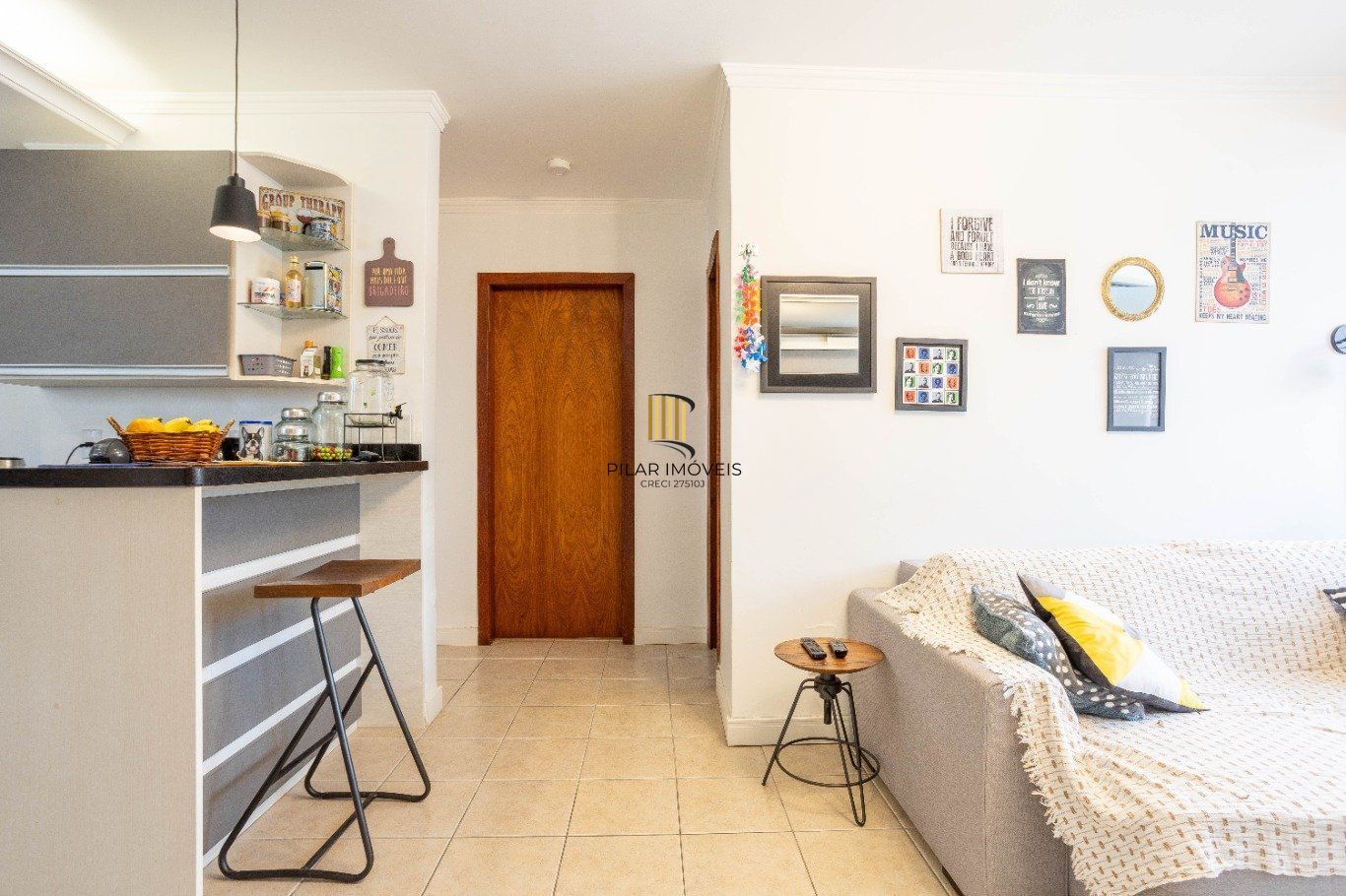 Cobertura com 2 quartos e 2 vagas no Bairro Vila Ipiranga