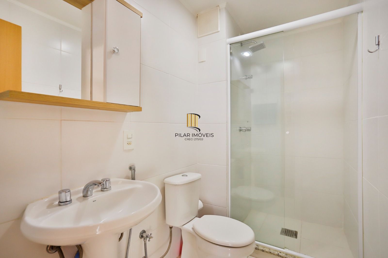 Apartamento de 2 dormitórios no bairro Jardim Lindóia