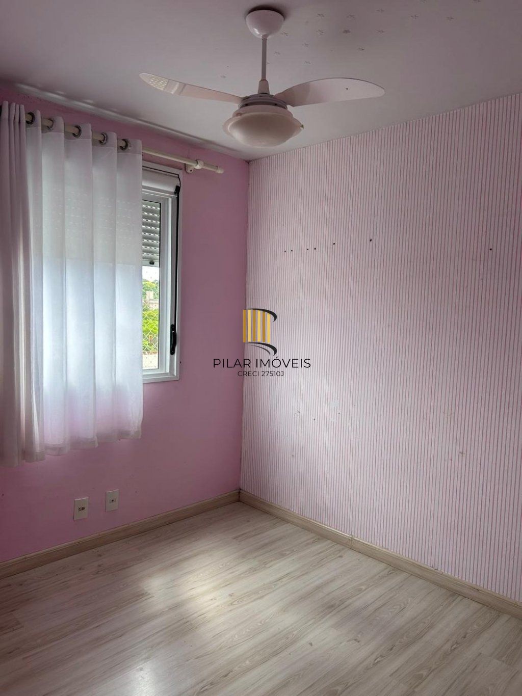 Apartamento com 3 quartos, vaga de garagem e elevador No Bairro Morro Santana