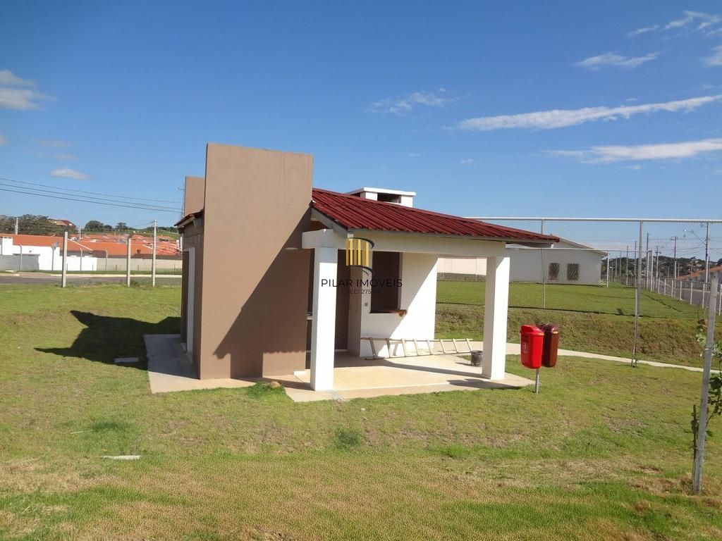 Casa com 3 quartos e 2 vagas em Alvorada no Condomínio Terra Nova