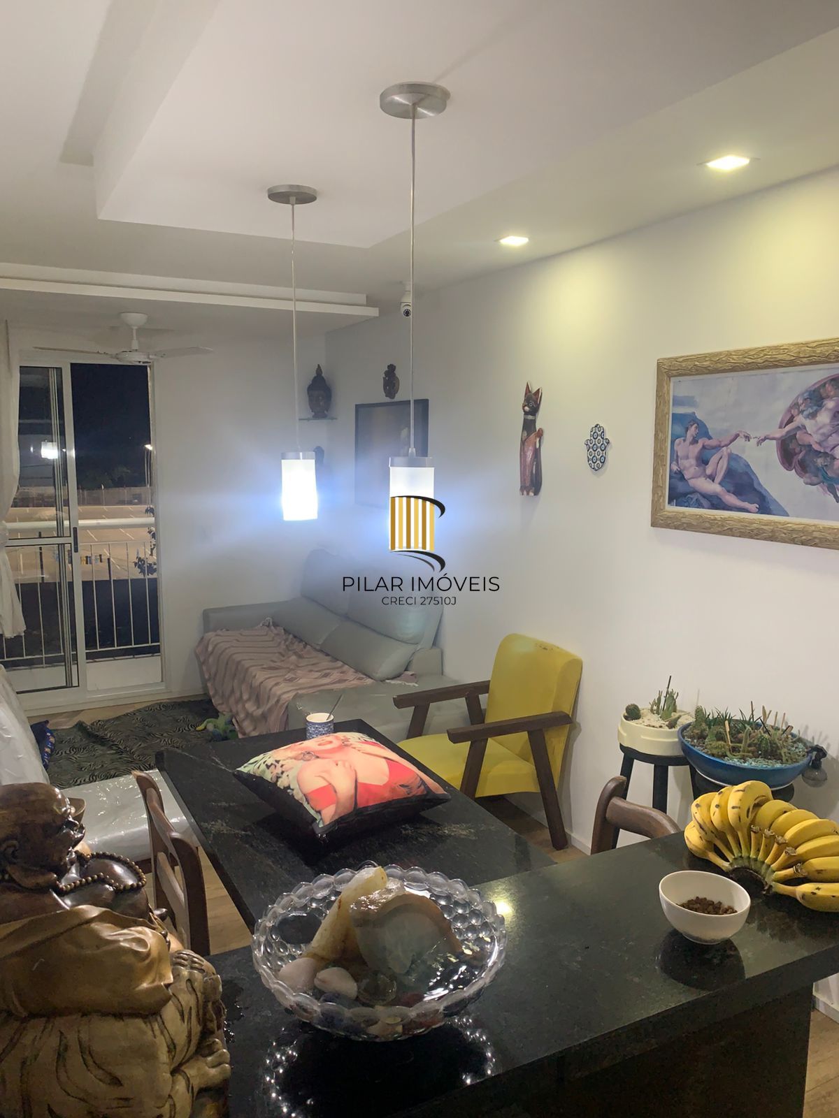 Apartamento com 3 quartos, elevador, sacada e 1 vaga Sarandi.