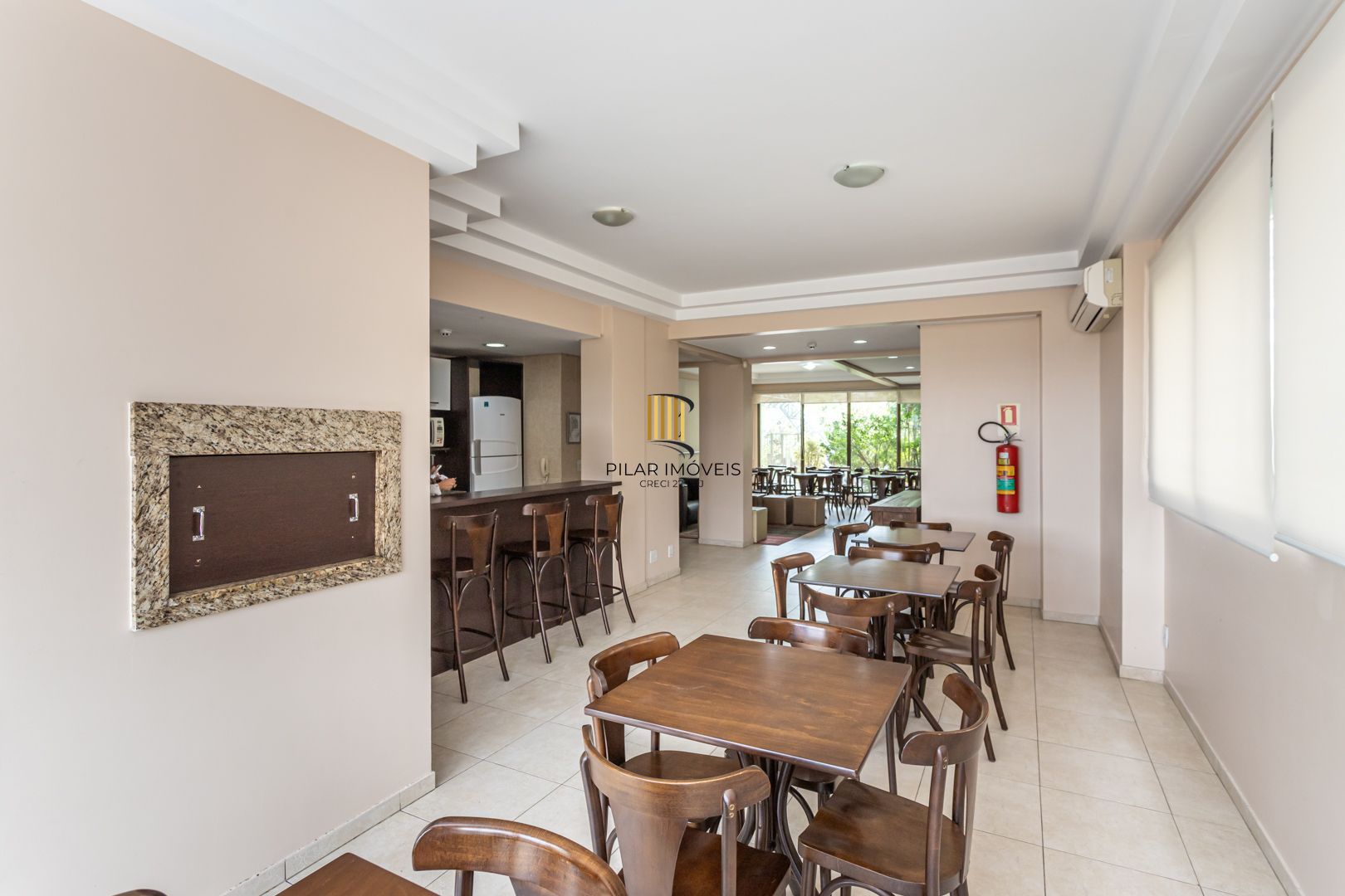 Apartamento de 97m², 2 dormitórios,1suíte, 3 vagas de garagem na rua Guararapes