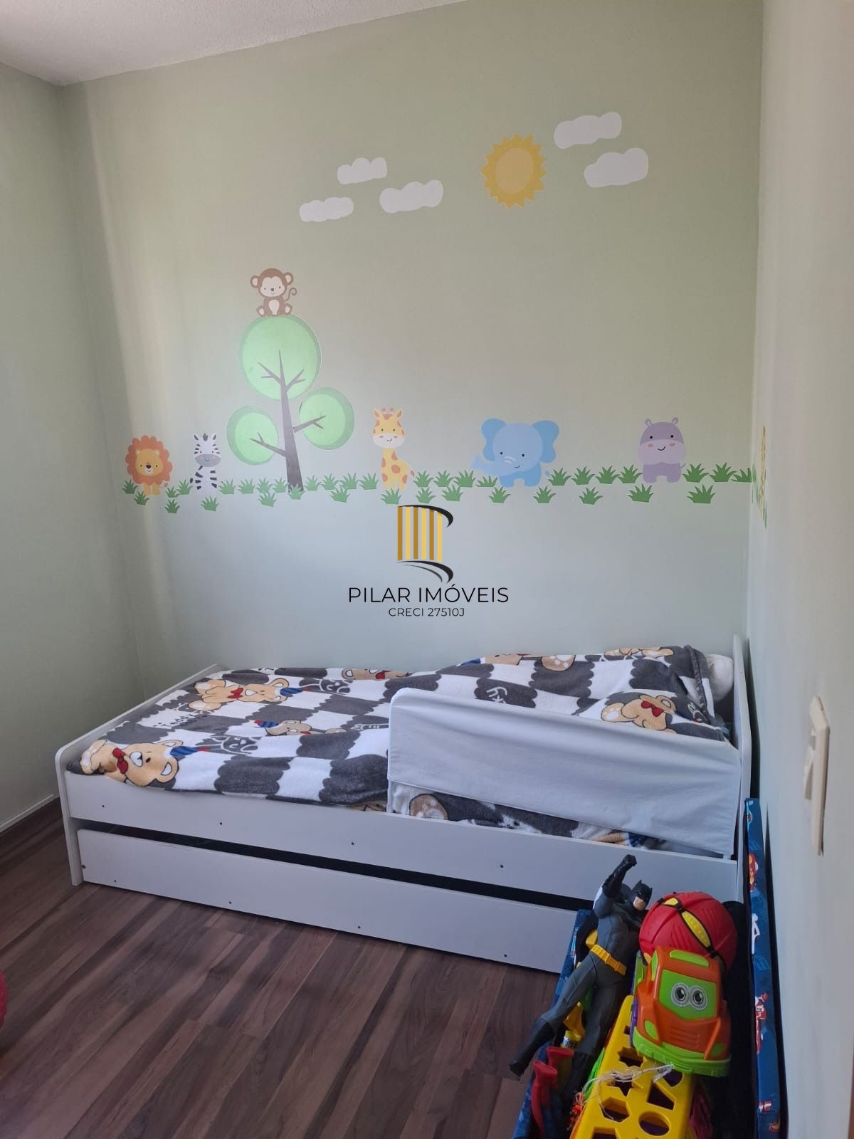 Apartamento 2 dormitórios 1 vaga no condomínio Laçador, Jardim Leopoldina