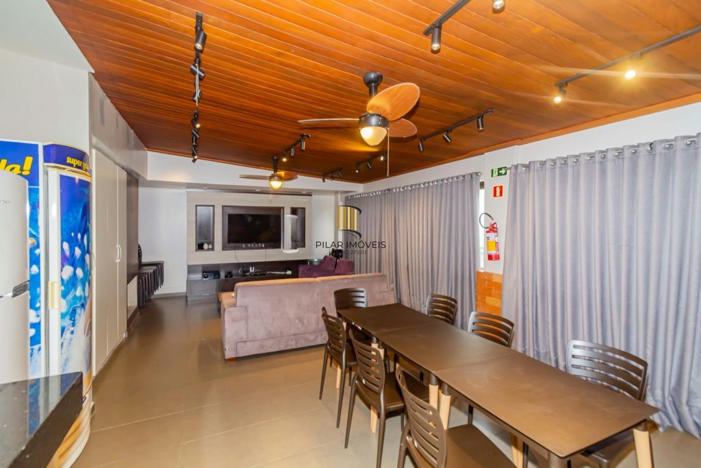 Apartamento com 1 dormitório, 1 vaga e 47m² à venda em Boa Vista, Porto