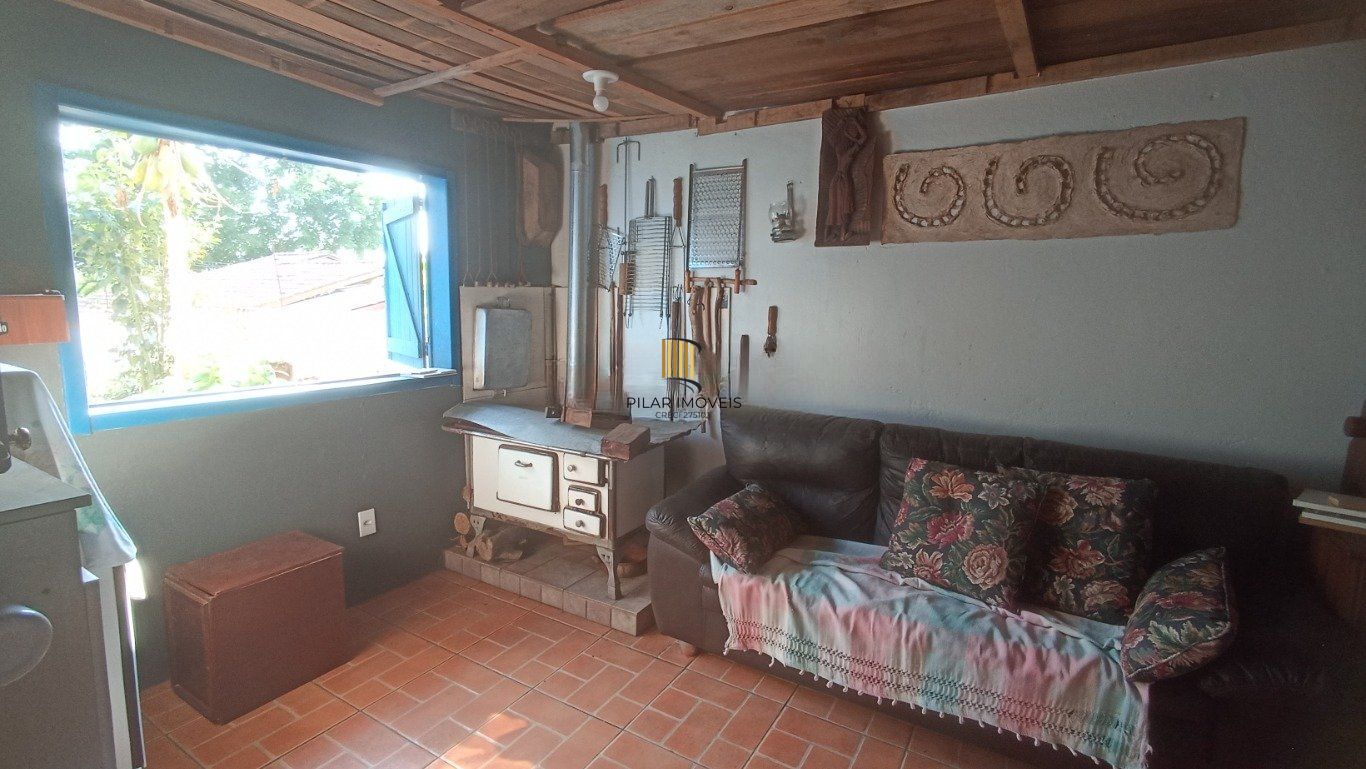 Casa de 3 dormitórios bairro Santa Fé