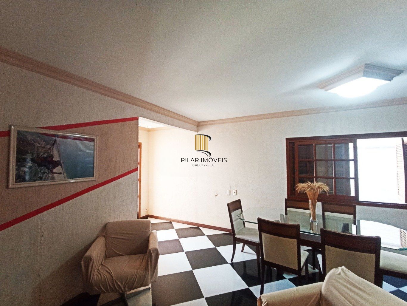 Casa de 3 dormitórios e 2 vagas de Garagem em Canoas.