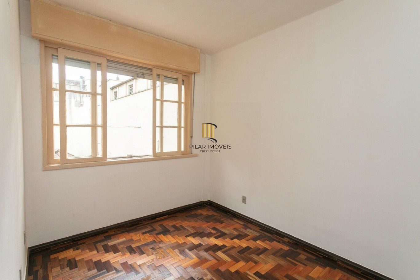 Apartamento à venda com 3 Dormitorios 80 m² no Bairro Petropolis