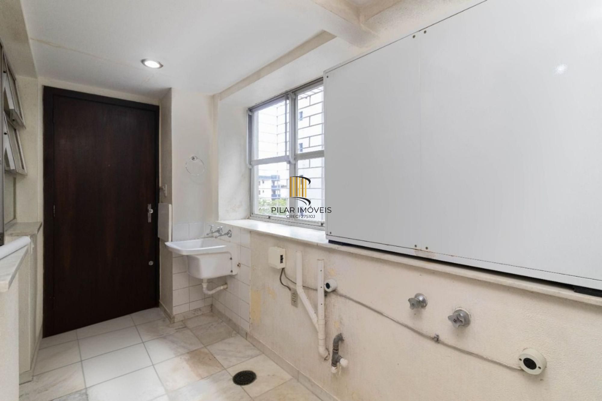 Apartamento de 3 dormitórios bairro Rio Branco