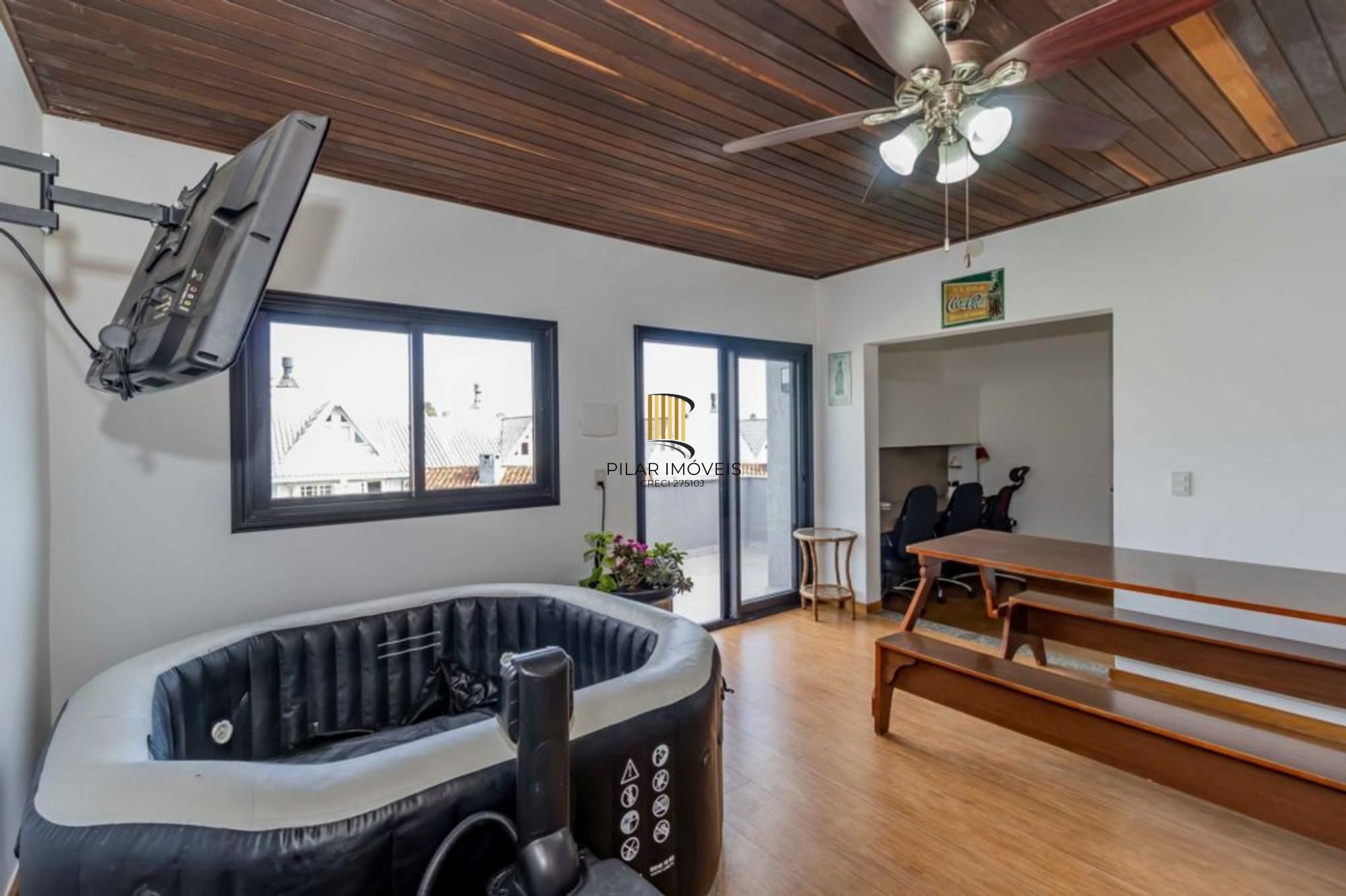 Casa em Condomínio à venda com 2 quartos 212 m² no Tristeza