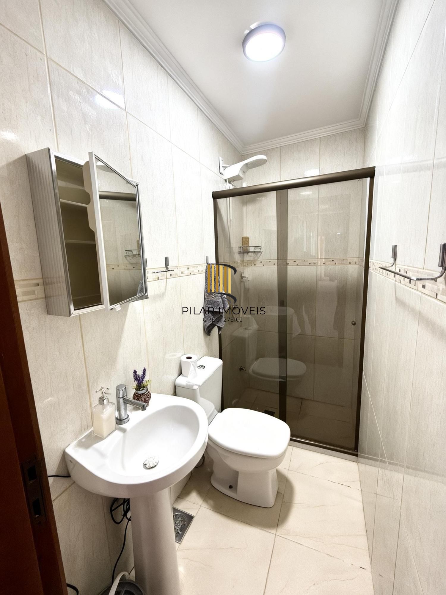 Casa com 4 quartos, piscina, vaga, churrasqueira e Sacada no bairro Jardim Itu