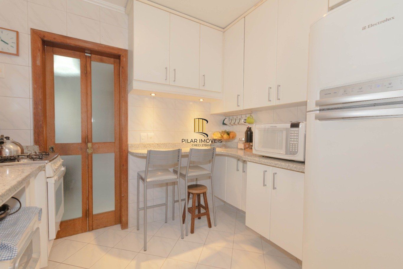 Apartamento 3 dormitórios, 127 m², 2 vagas – Reformado e bem localizado