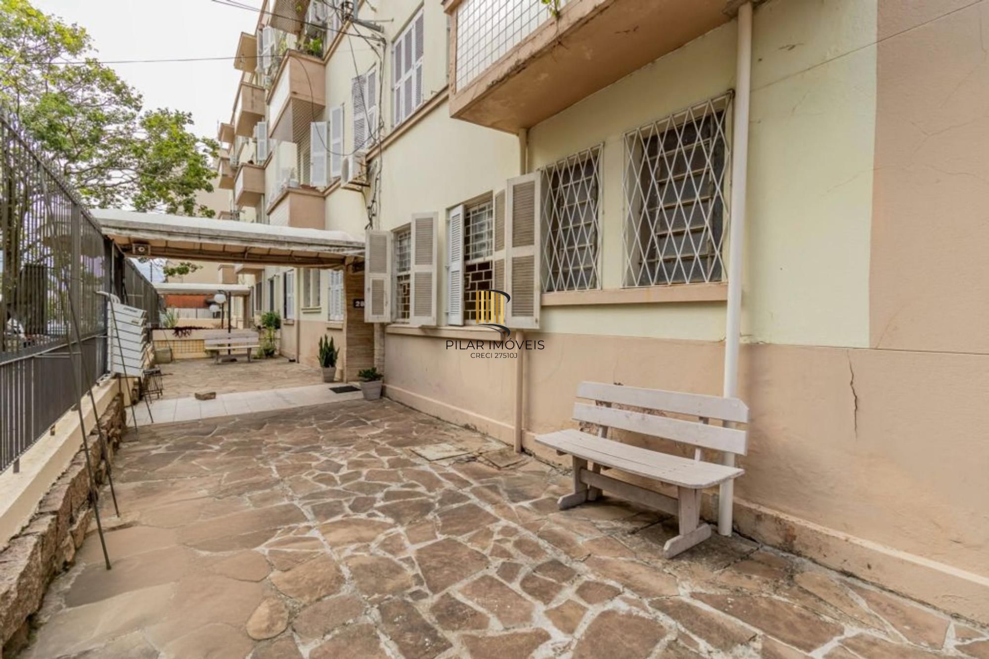 Apartamento à venda com 2 Dormitórios e  68 m² no Bairro Santana