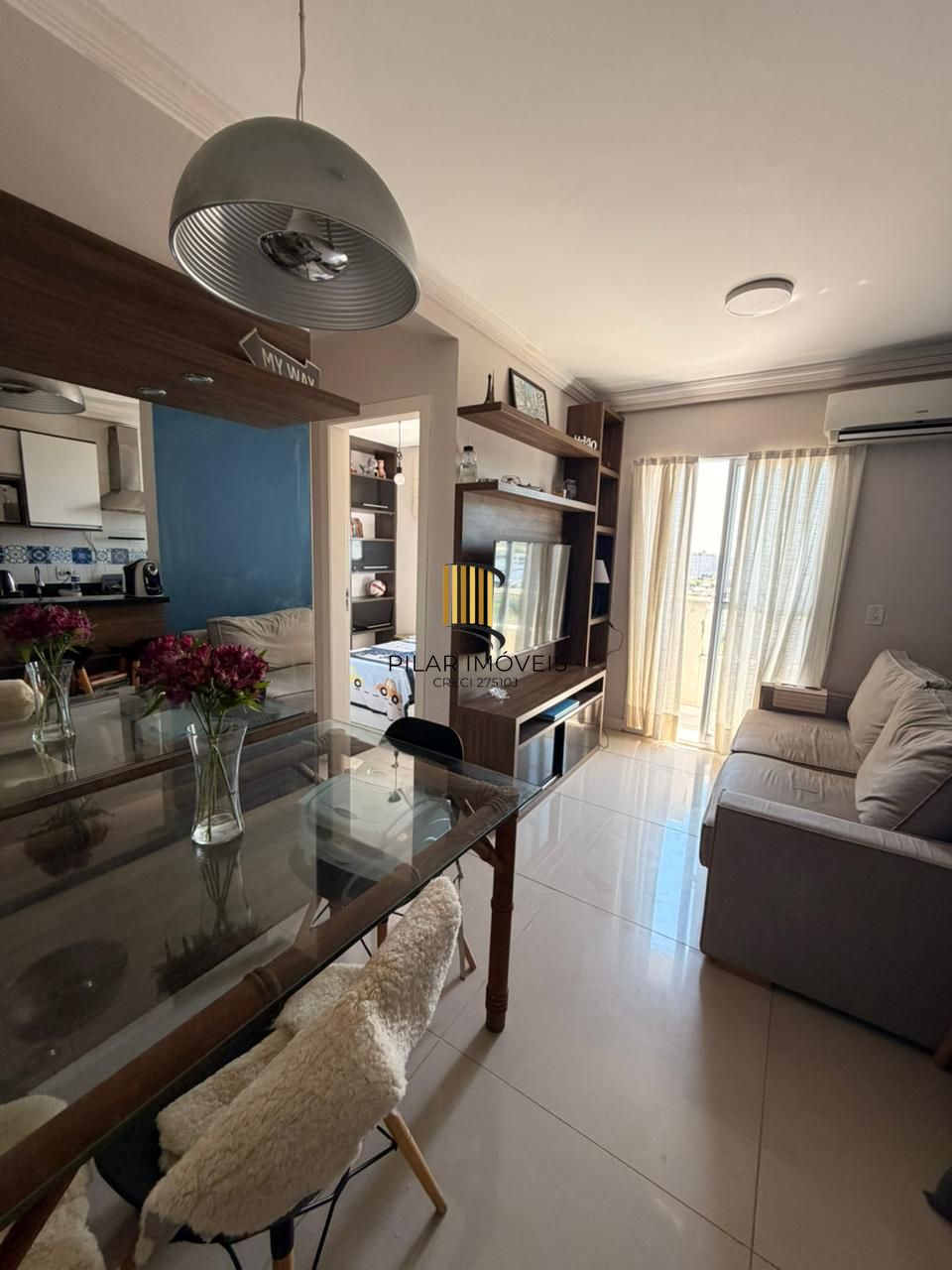 Apartamento mobiliado de 2 quartos no bairro Teresópolis