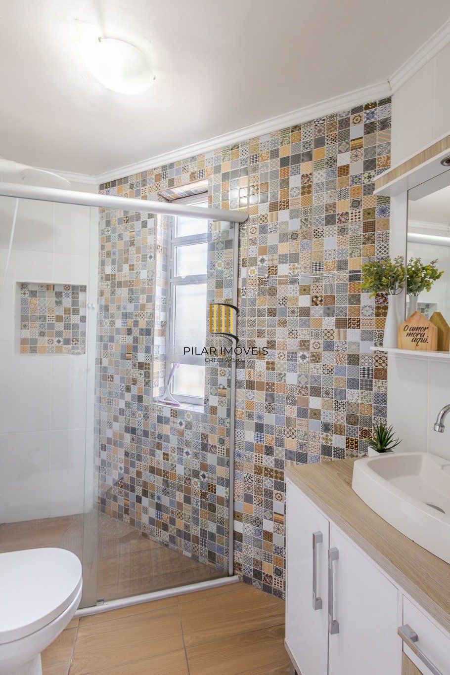 Apartamento térreo com 1 dormitório no Bairro Vila Ipiranga/Jardim Europa