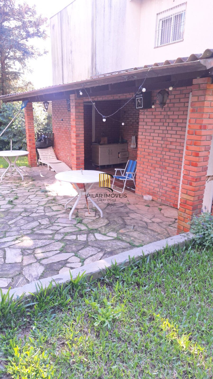 Casa com piscina 4 quartos e 2 vagas no Bairro Jardim Itu