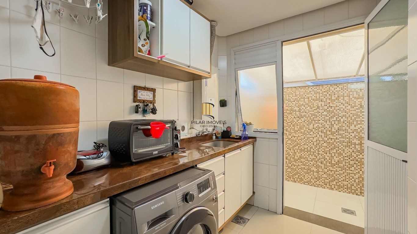 Casa em Condomínio, 3 Quartos, Suíte e 3 Vagas no Jardim Carvalho, Porto Alegre