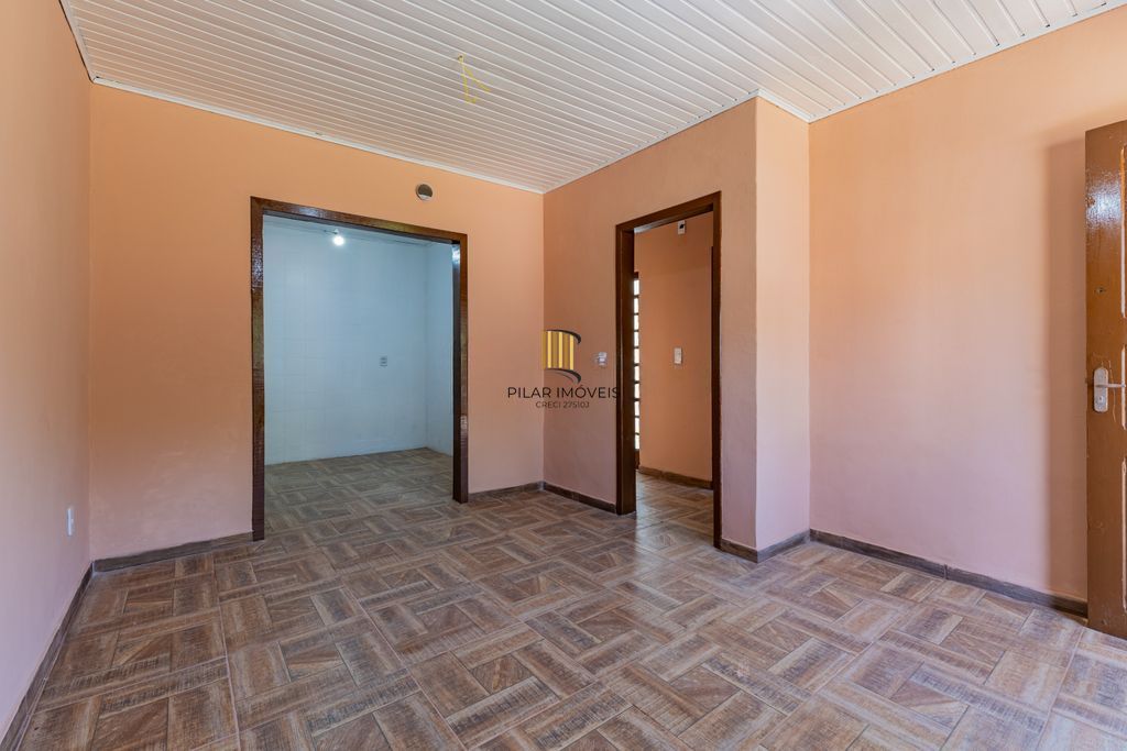 Casa com 3 Quartos e 2 vagas no Bairro Morro Santana