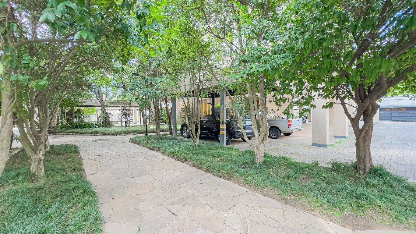 Apartamento com 2 quartos, 2 banheiros 1 vaga e elevador 73m²  na Boa Vista.