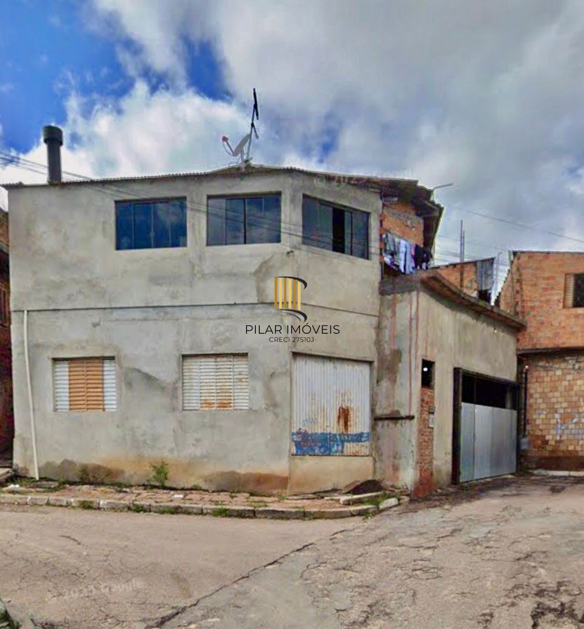 Casa Comercial ou Residencial 3 dormitórios com vaga Bairro Santa Tereza