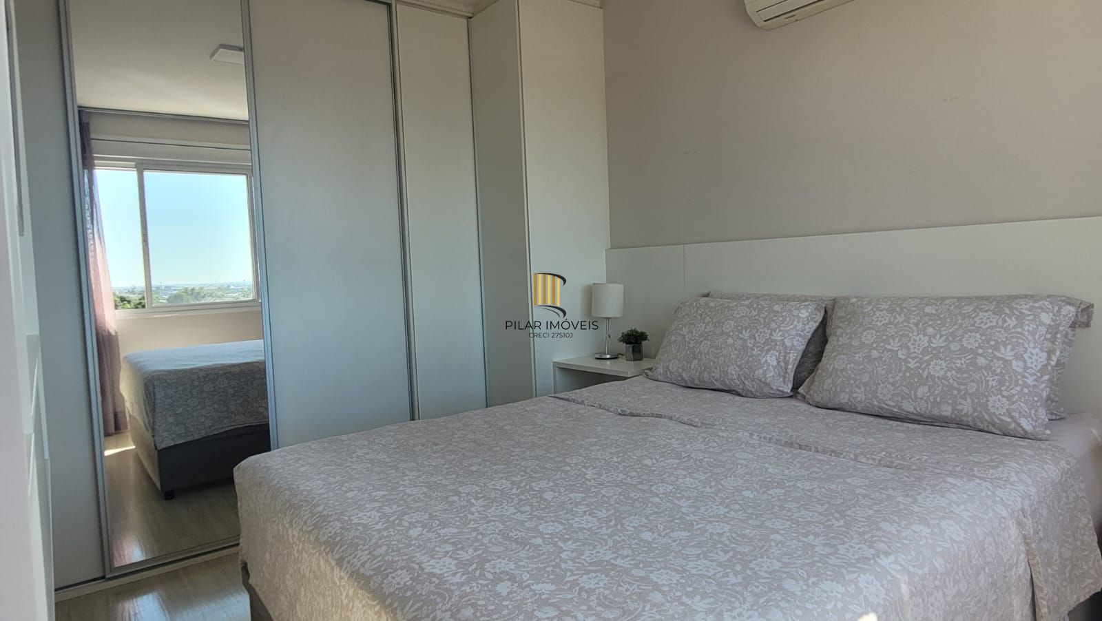 Apartamento mobiliado de 2 quartos, elevador e 1 vaga Jardim Lindóia