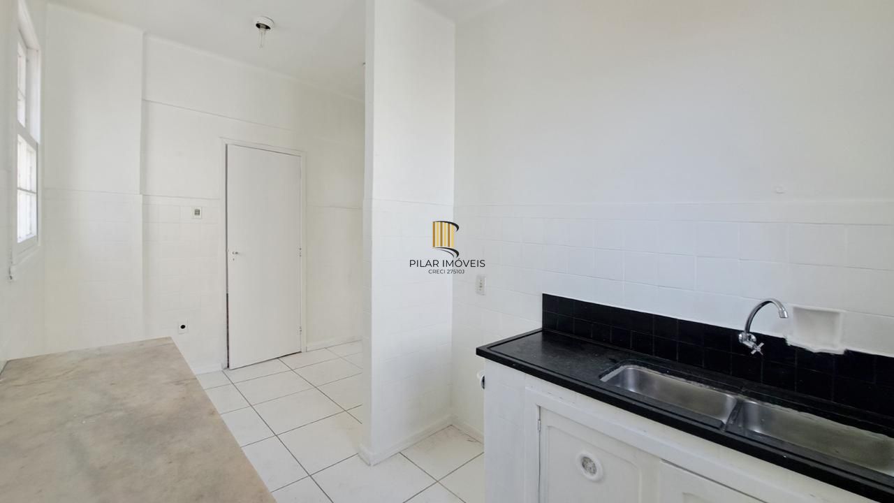 Apartamento 3 Dormitórios, 123m², Último Andar com Vista para o Guaíba