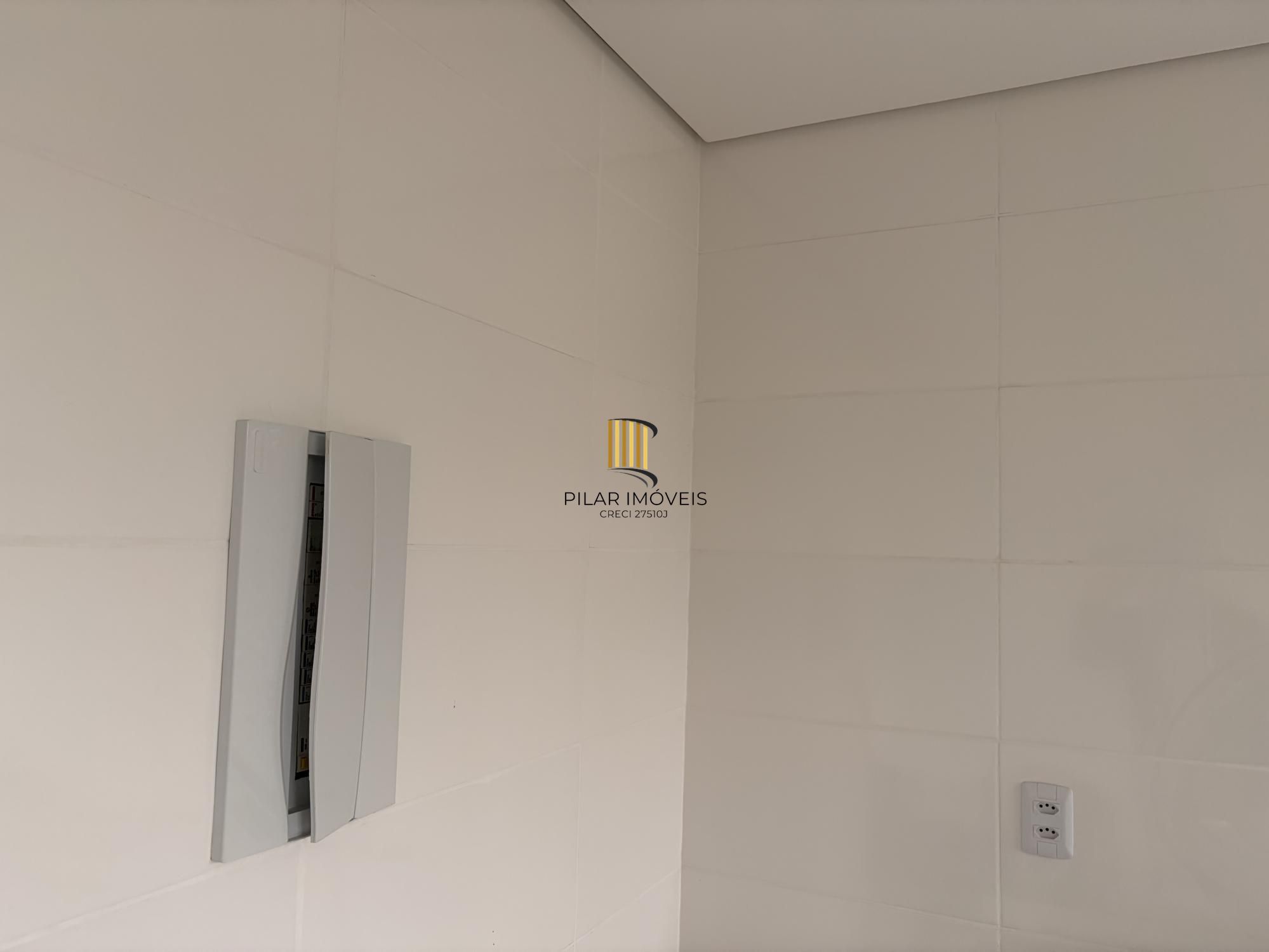 Apartamento 02 quartos no Bairro Alto Petrópolis e 01 vaga de garagem