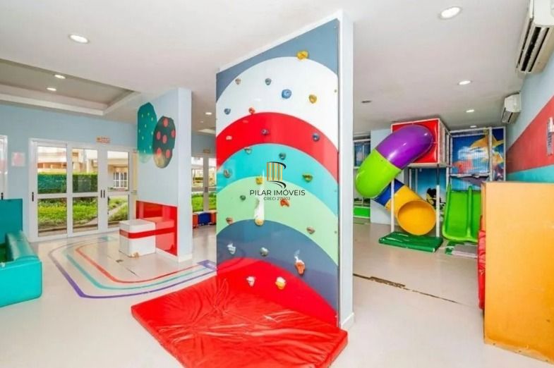 Apartamento de 3 quartos,suíte,elevador e 1 vaga no bairro Vila Ipiranga.