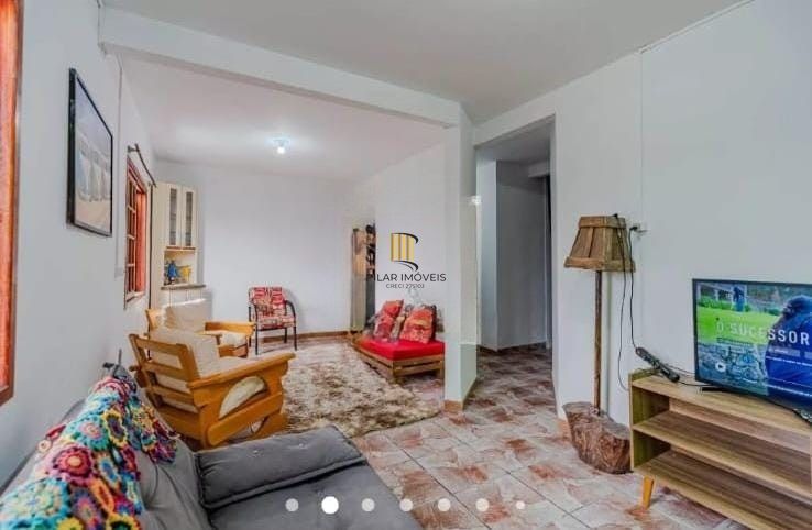 Casa com 3 dormitórios em Cachoeirinha