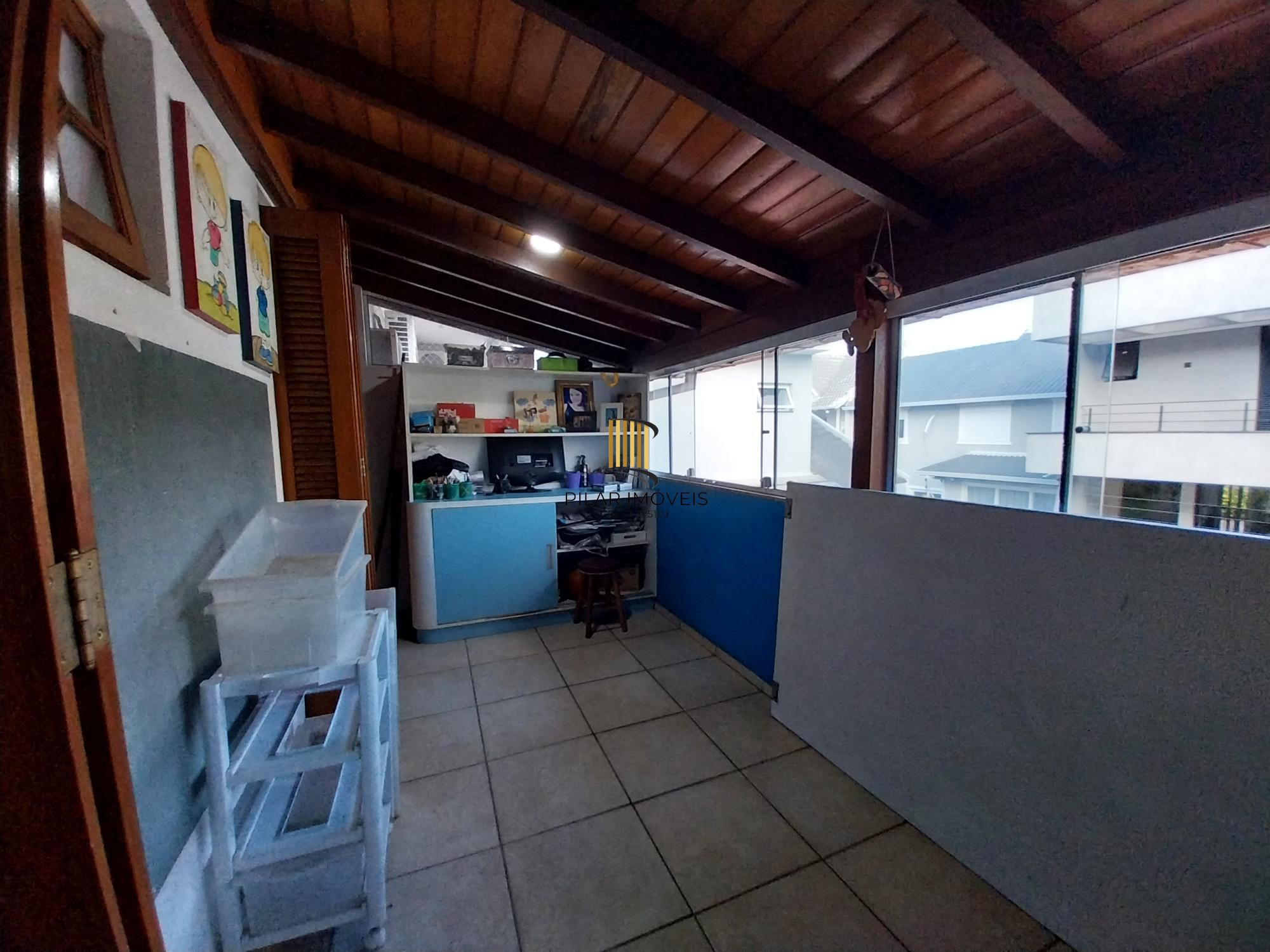 Casa em Condomínio com 4 quartos, 1 suíte e 300m² à venda em Ecoville.