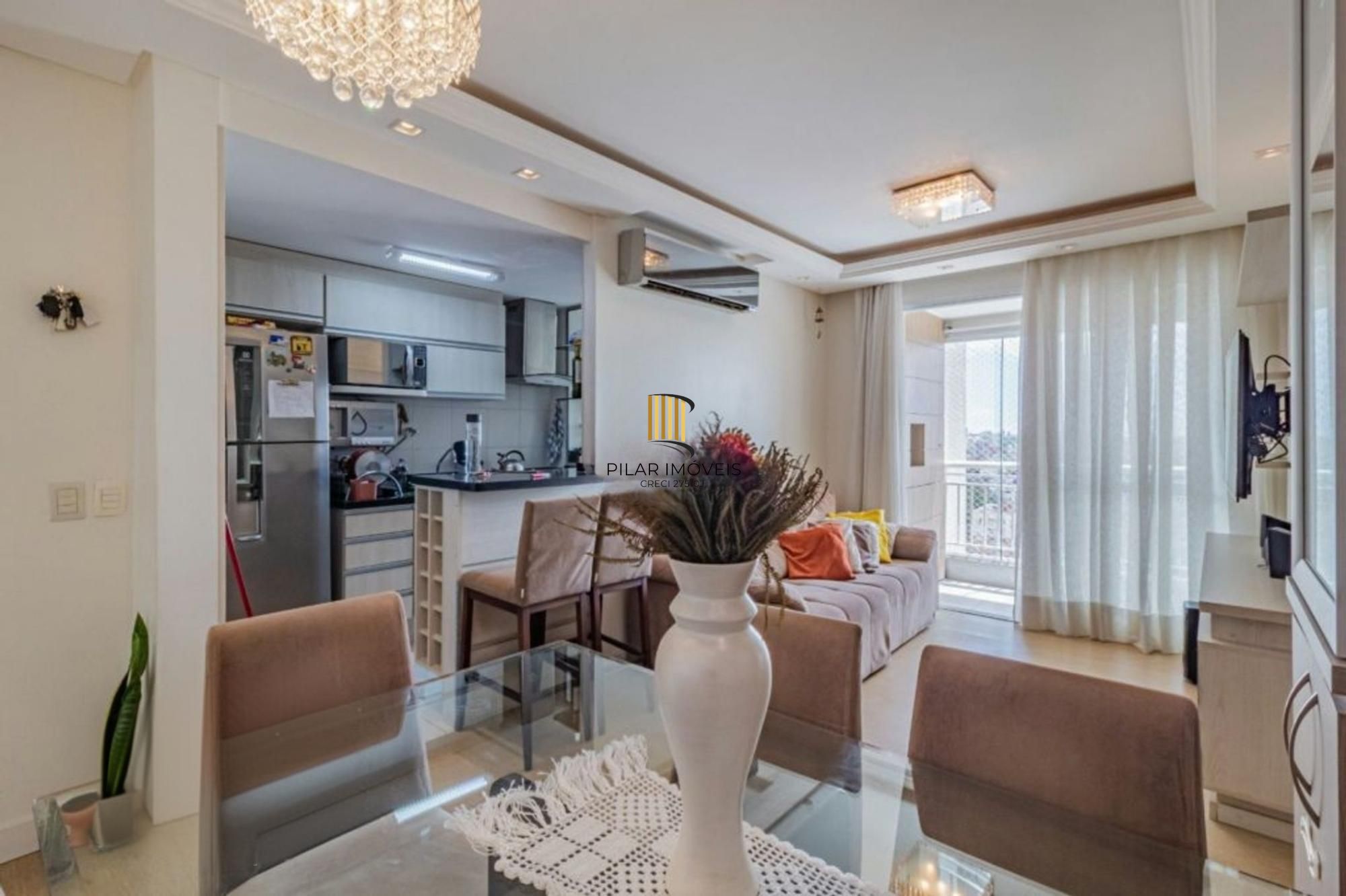 Apartamento de 3 quartos, suíte, elevador e 2 vagas no bairro Vila Ipiranga