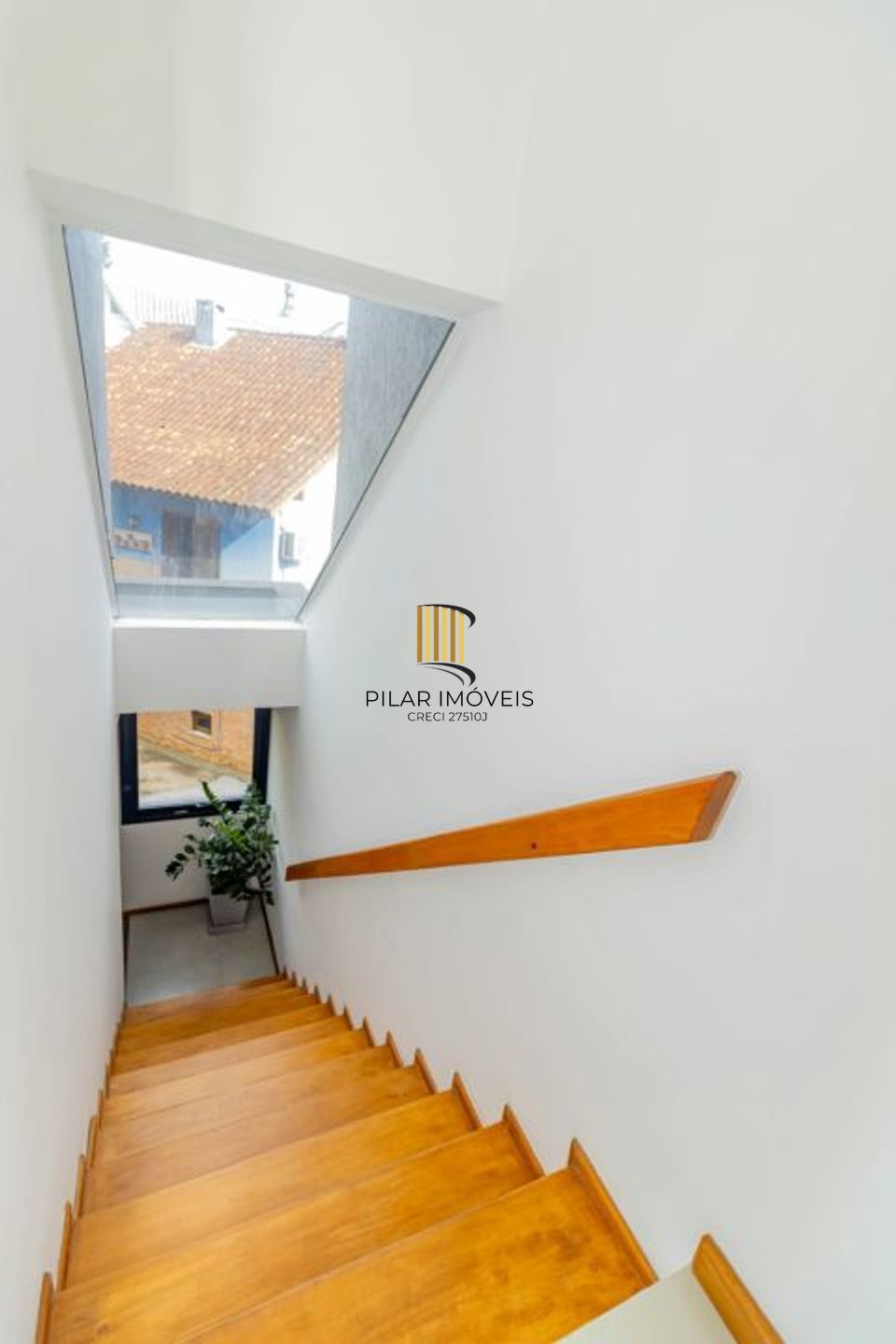 Casa em Condomínio à venda com 2 quartos 212 m² no Tristeza