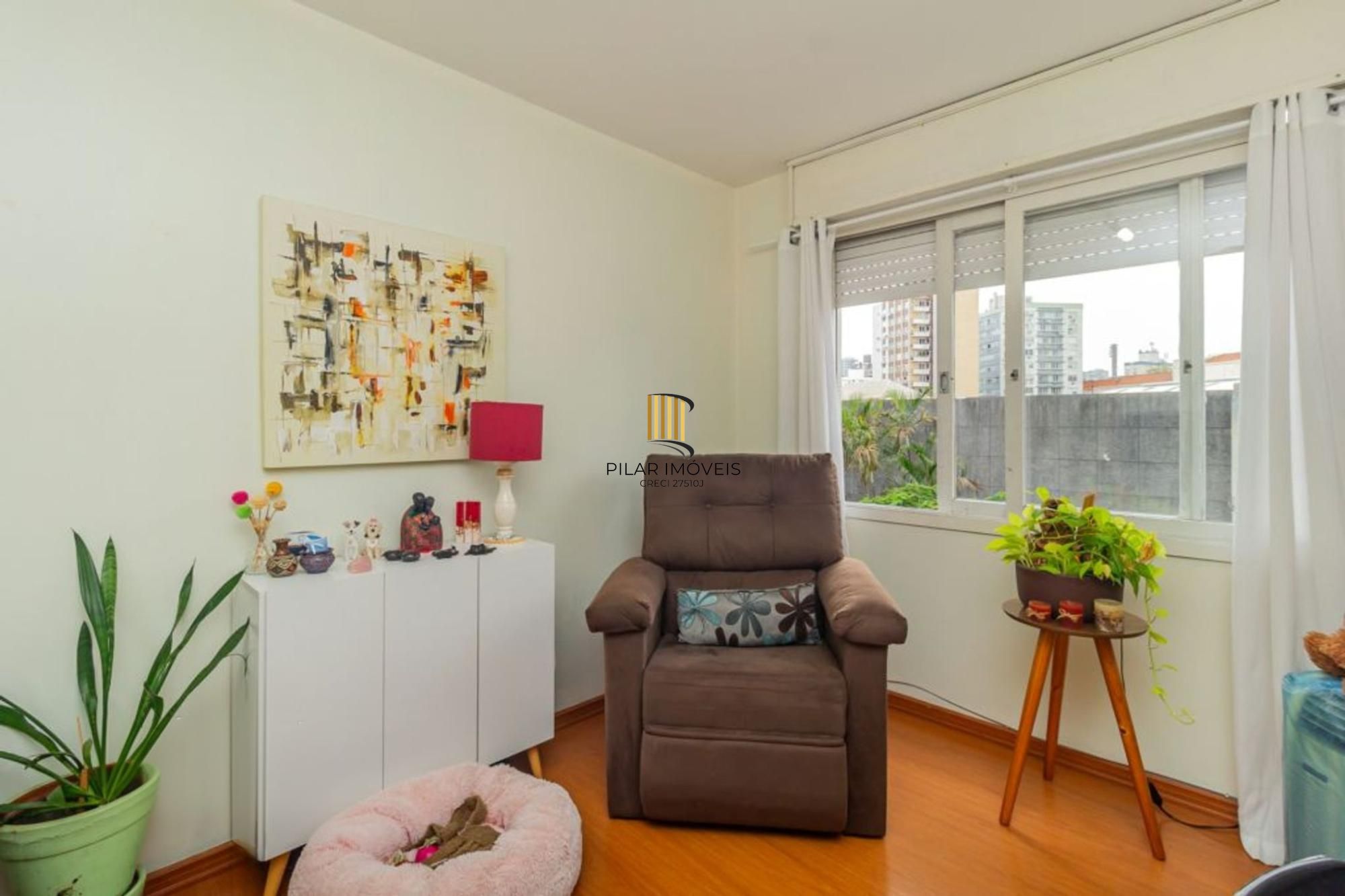 Apartamento Ensolarado com 80m² e Vaga Escriturada – bairro Santa Cecília