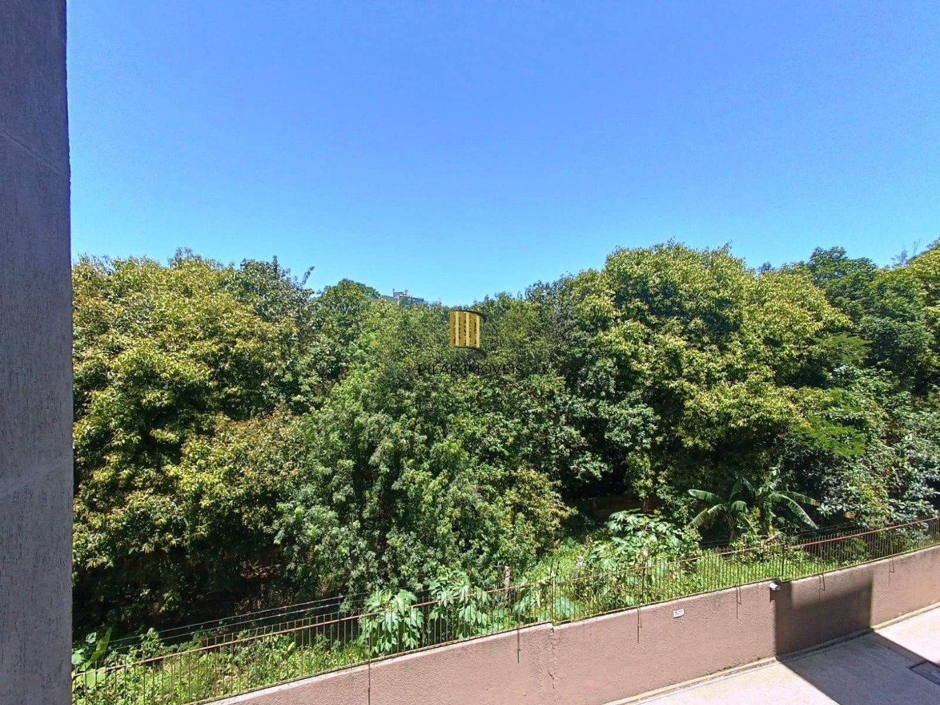 Apartamento com 2 quartos, vaga Coberta e com Elevador à venda em Nonoai.