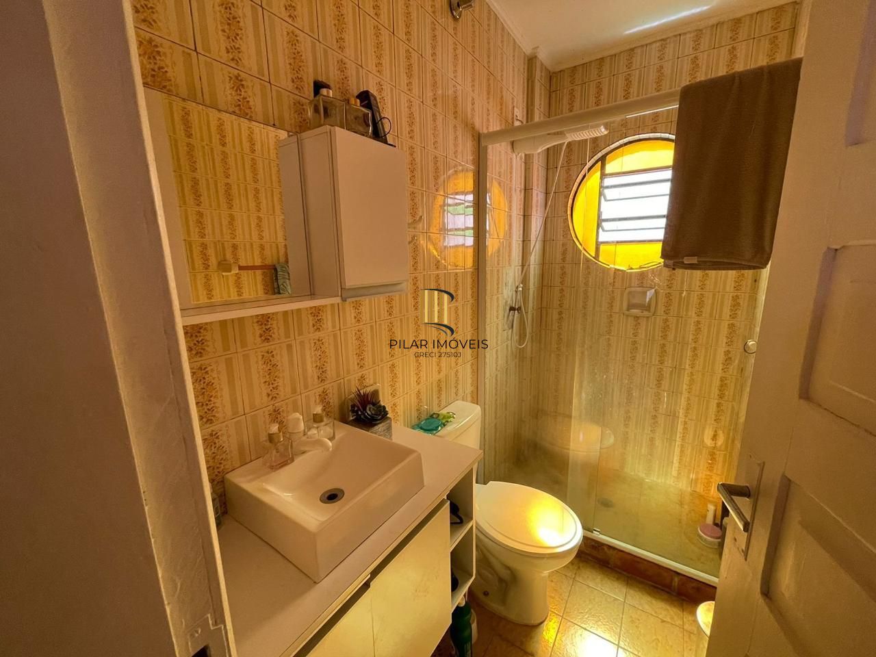Apartamento de 1 dormitório com 46m2 e 1 vaga no Bairro Sarandi