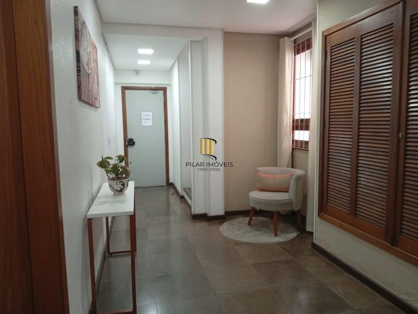 Apartamento com 3 quartos, vaga e sacada no bairro Jardim botânico