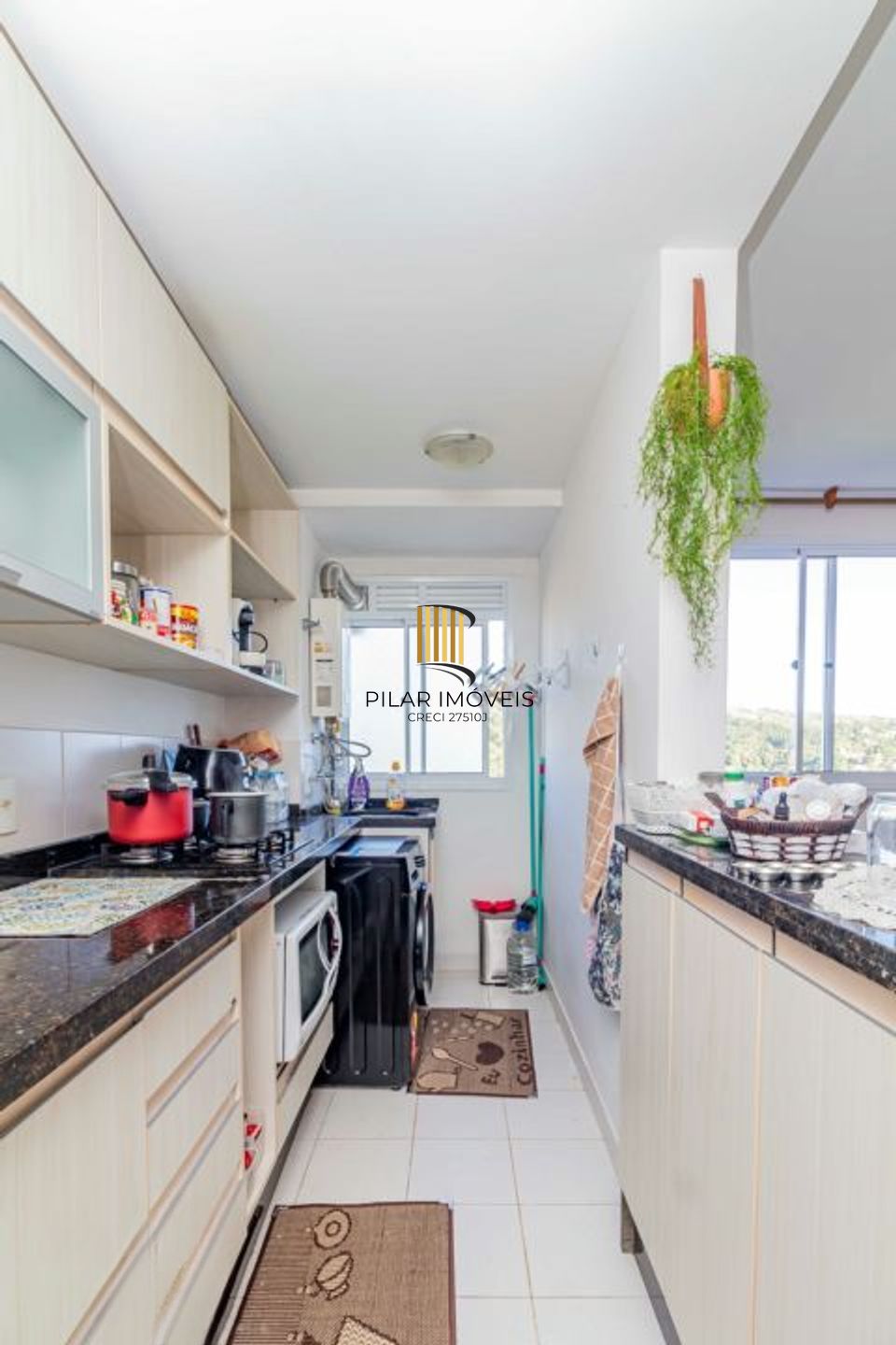 Apartamento 2 Dormitórios com Suíte, Vaga e Elevador no Jardim Carvalho