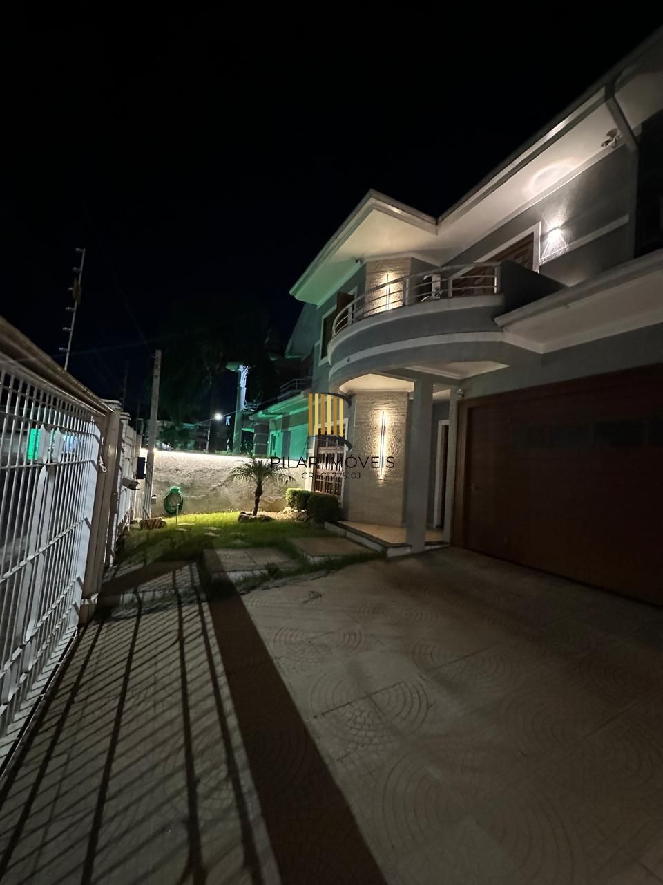 Casa Alto Padrão Mobiliada com Jacuzie Suíte Master