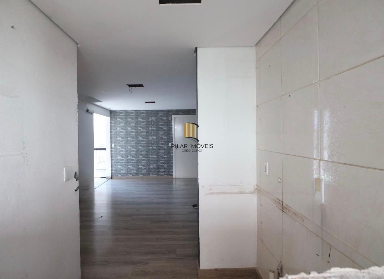 Apartamento com 3 quartos e 1 vaga de garagem Bairro Igara, Canoas