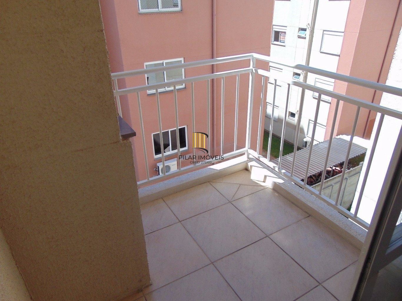 Apartamento de 2 dormitórios e 1 vaga de garagem em Canoas.
