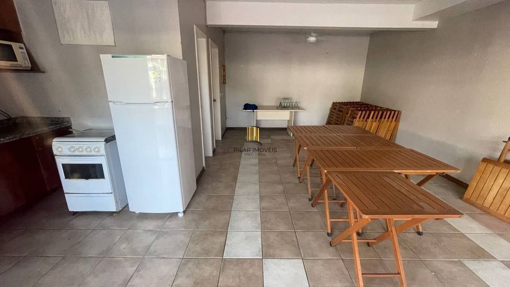 Casa em condomínio fechado de 2 dormitórios no bairro Passo da Mangueira