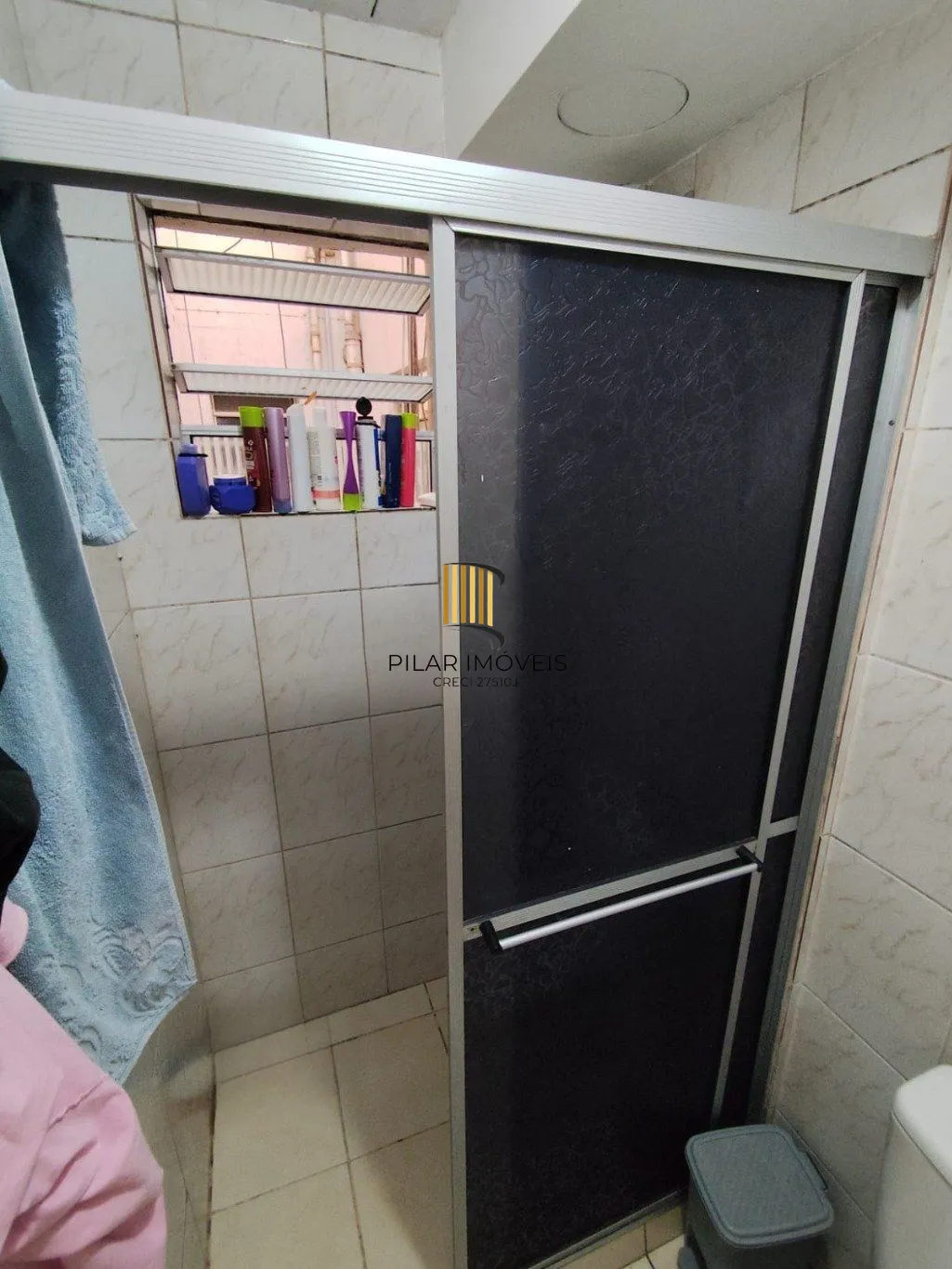 Apartamento de 2 dormitórios e 1 vaga de garagem em Canoas.