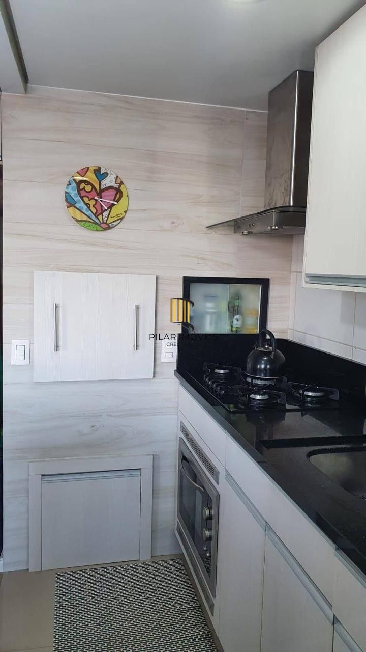 Apartamento de 2 quartos com 49 metros e 1 vaga de garagem andar alto.