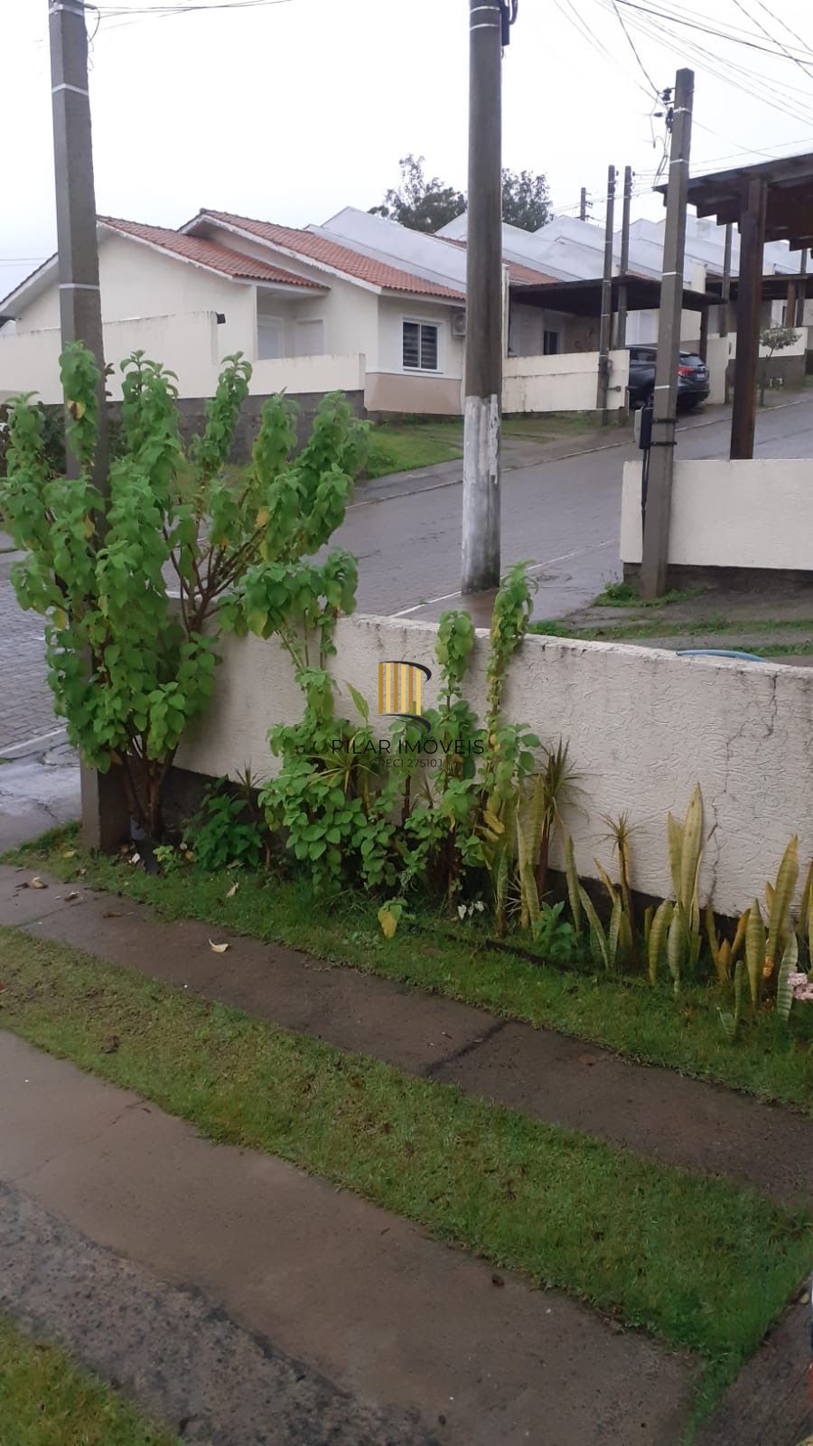 Casa de Condomínio 1 quarto e 1 vaga e pátio fechado à venda, 66m² - Formoza