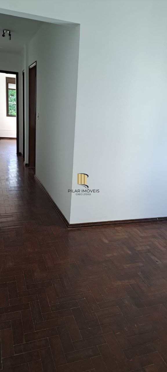 Apartamento com 2 dormitórios e 64m² à venda no Bairro Passo da Areia