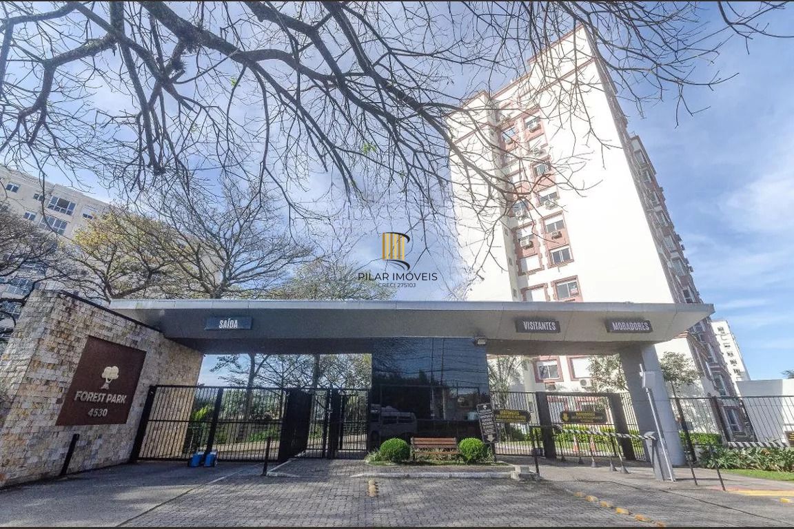 Cobertura com 3 quartos, 2 Vagas de garagem No Bairro Cavalhada.