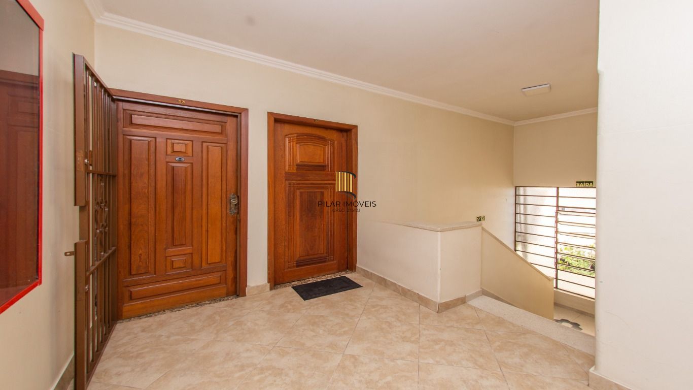 Apartamento à venda com 3 Dormitórios  82 m²