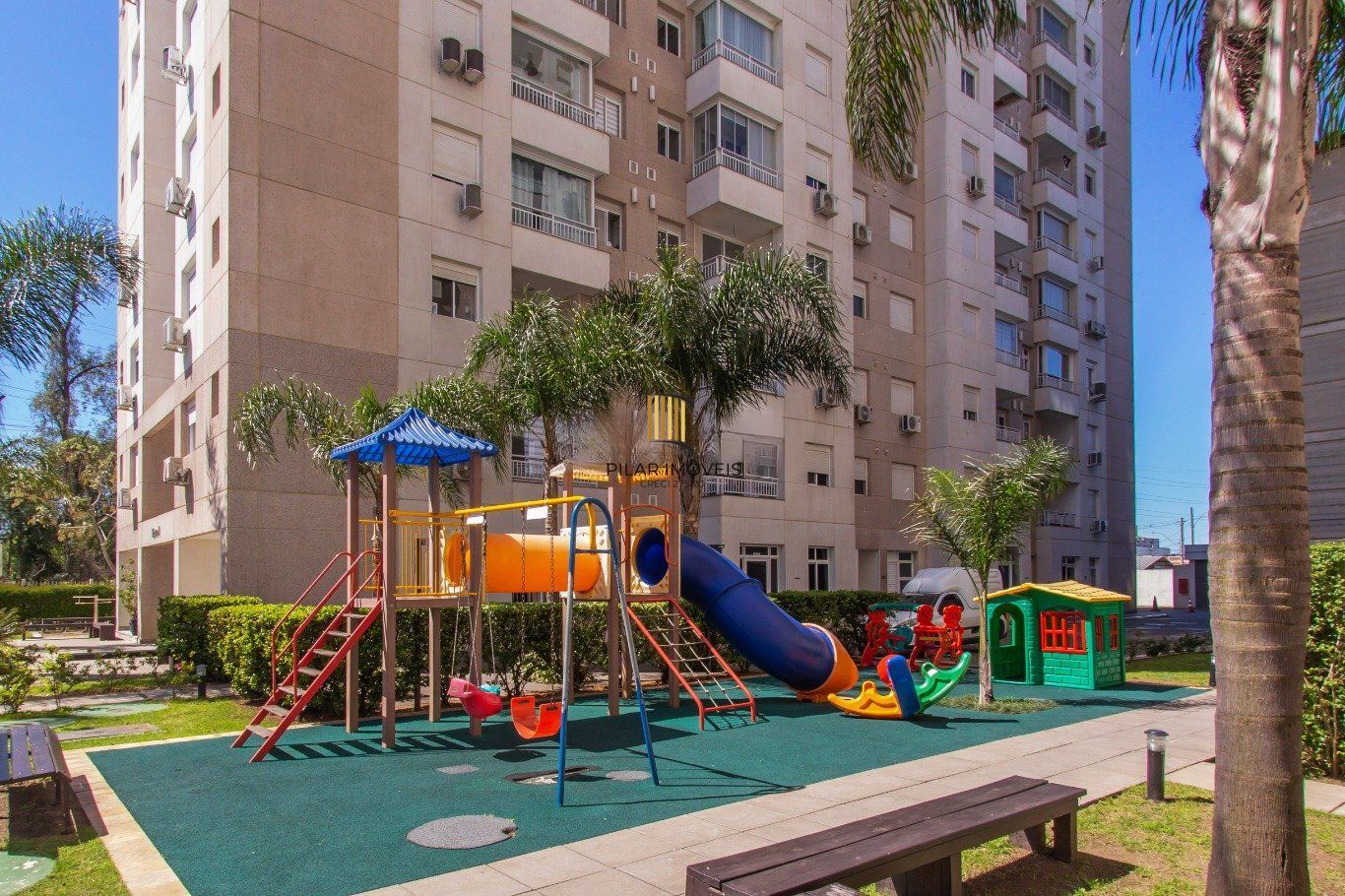 Apartamento 75m²,  3 dormitórios, 1 vaga à venda Rua Airton Ferreira da Silva.