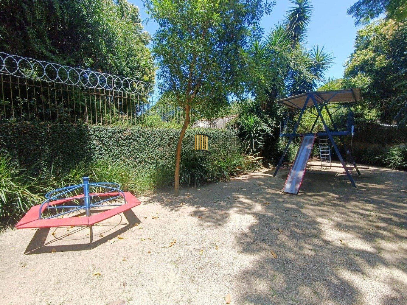 Apartamento com 2 quartos, vaga Coberta e com Elevador à venda em Nonoai.