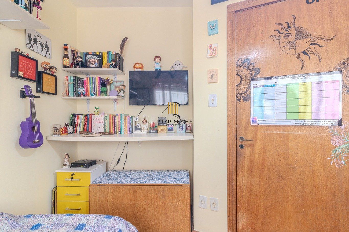 Apartamento de 3 dormitórios, 2 vagas no bairro Moinhos de Vento.